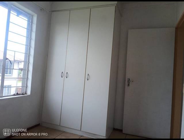 2 BEDROOM APARTMENT FOR SALE IN PARKDENE